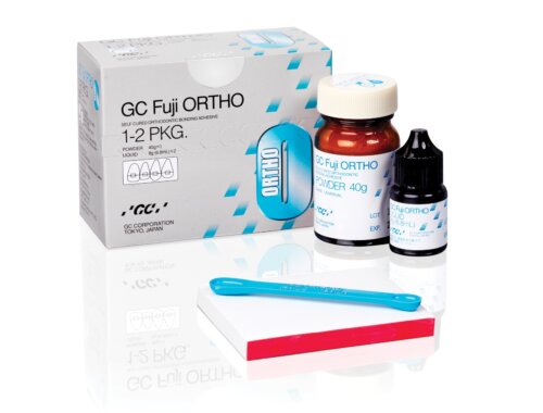 Ciment verre ionomère GC FUJI ORTHO/Coffret 40g poudre+6.8 ml liquide